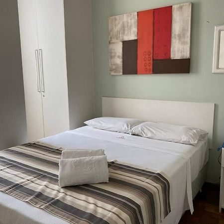 Charmoso Apartamento Na Av. Atlantica, Copacabana リオデジャネイロ エクステリア 写真